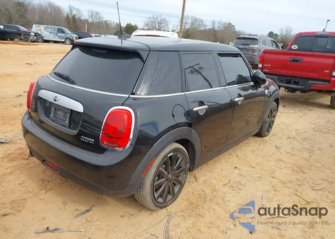 2015 Mini Hardtop Cooper z USA, uszkodzony, nr VIN WMWXS5C52FT826978